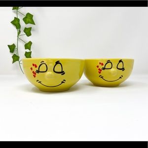 Vintage dolce vita smiley face bowls